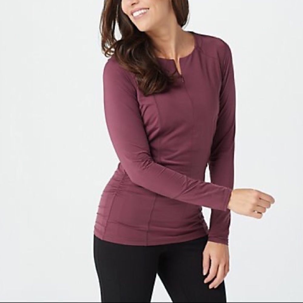 zuda Z-Sol Ruching Detail Knit Top